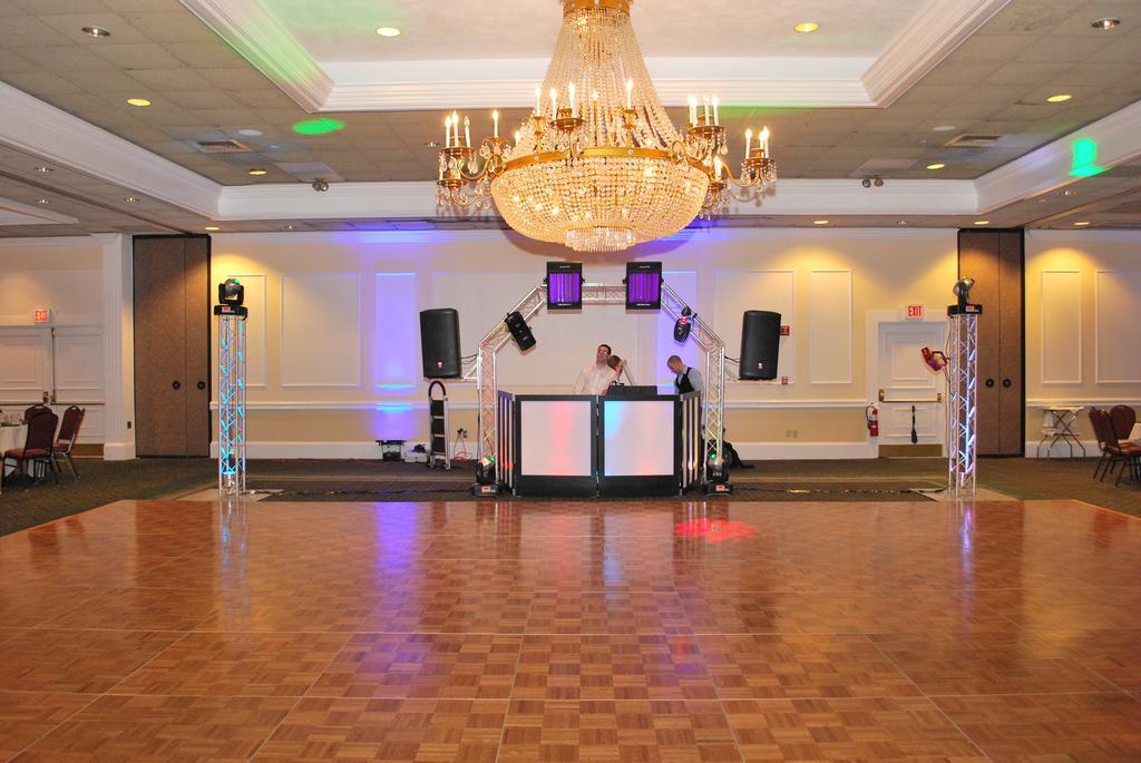 Ramada By Wyndham Seekonk Providence Area Esterno foto